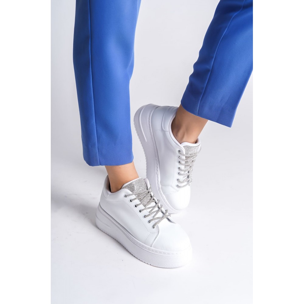 K&A  Bağcıklı Ortopedik Taban Taşlı Kadın Sneaker Ayakkabı BT Beyaz
