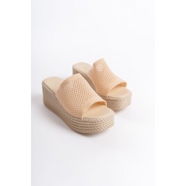 MARLA Dolgu Topuklu Ortopedik Taban Hasır Görünümlü Triko Kadın Terlik KT Krem