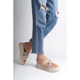 RUBY Düz Topuklu Taşlı Çapraz Şeritli Kalın ve Ortopedik Taban Kadın Terlik KT Krem